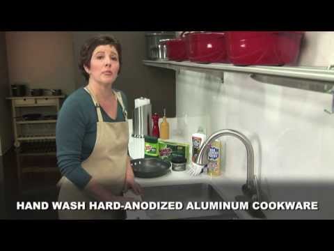 Cleaning the exterior of your Calphalon Hard Anodized cookware Cleaning the exterior of your Calphalon Hard Anodized cookware