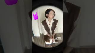 【抖音更新】孟美岐魚眼搖擺舞淺跳一下/ Meng Meiqi‘s Dance Challenge Tiktok's dance  미기 댄스