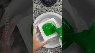 Pouring paste 💚 #asmr #gymchalk #cornstarch