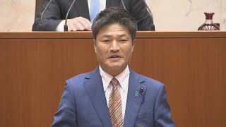 戦後2番目の若さ　香川県議会の新議長に松原哲也議員(46)が就任　新田前議長が退任あいさつで高額批判の海外派遣について触れる