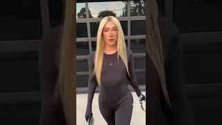 James Looking In A Wig Jamescharles