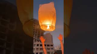 How to fly sky lamp hot balloon #shorts #heetpatel #happy Sankranti