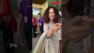 "Kaafi chalaak ho" Kangana Ranaut SCOLDS paps for NOT asking about film mafia's controversy #shorts