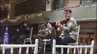 Carolina Glide - Sugarwell Hill Stringband