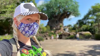 Disney's Animal Kingdom Preview at Walt Disney World! New Bag Check, Characters on Boats & More!