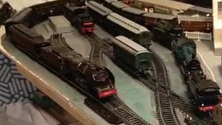 French  classic steam: Jouef HO 231C60 loco drive express with the completed baggage van.