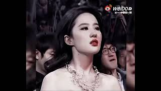 [FMV] Visual hiện đại cực xịn của Lưu Diệc Phi (8)