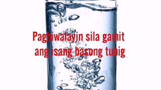 Maghiwalay sila gamit ang isang baso ng tubig