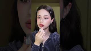 Inst: elsaroshe 🫶🏻 #biglips #makeuptutorial