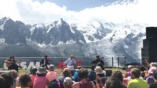 功夫--中国二胡大师果敢Duplessy疯马乐队在欧洲勃朗峰音乐会. ErHu Master Guo Gan concert en France.