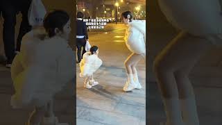 老婆都没哄明白 又要哄女儿了||现在两个一起生气怎么办 #骗你生女儿[话题]# #生闷气的样子[话题]# #解锁天天跺脚生闷气[话题]# #萌娃[话题]#人类幼崽可以多可爱