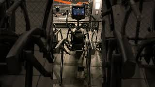 2020 Life Fitness Arc Trainer #INATTS w/ Touch Screen EVF Auction June 2021 Details @ PESCO.COM.