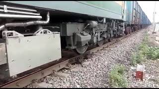 WAG9 Loco Bogie heavy Vibration | Loco fail| Failure situation | Rail line tear and wear condition