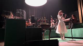 Clairo, “4EVER” Live