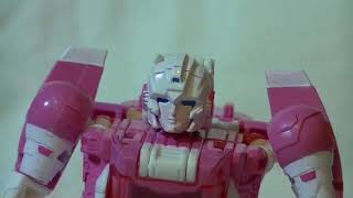 Wakeangel2K1 review: Titans Return Arcee