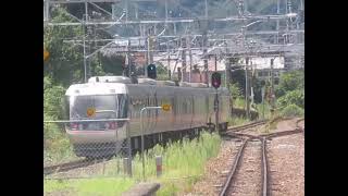 【字幕あり・2020年】洗馬駅を通過する383系特急しなの号と313系回送列車のW通過