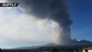 New fracture opens at Mt Etna, volcano erupts, burps ash u0026 lava