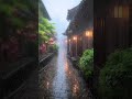 我行在江南烟雨里，淋了一身诗意  下雨天话题    治愈系风景话题