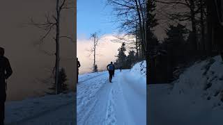 Běh do vrchu Ráztoka - Pustevny #mountains #run #beskydy  #winter