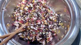 [太阳]梅干菜麦饼是温州特色美食[色][色]营养丰富，好吃又美味，家乡的味道，故乡的美食，[愉快]美味可口，下饭超赞👍👍！[色][色]如果您喜欢我的分享温州地道美食Local cuisine#温州美食