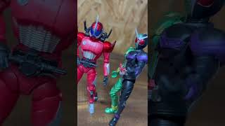 【掌動 XX】ダブルとアクセルの塗装がすごすぎ！！！　#仮面ライダー #仮面ライダーw #仮面ライダーダブル #ダブル #アクセル #食玩 #掌動 #shodo #shorts