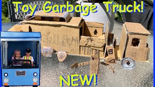 Roman Builds A New Toy Garbage Truck!