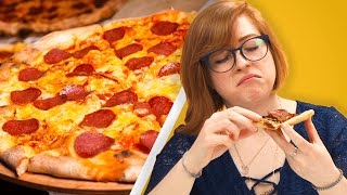 Irish People Taste Test American Pizzas
