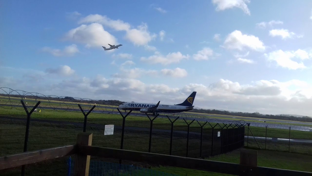 Ryanair Landing Youtube