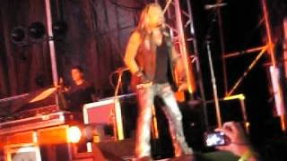 Motley Crue-Shout at the Devil -live in Bucharest 2012