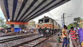 Furious WAP5 Howrah Duronto Skips  Dankuni at 130 kmph - Indian Railways