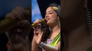 Shivam & Senjuti Ke Romantic Duet Ne Set Kar Diya Mahaul🎶😍🥰 |Indian Idol S13| #IndianIdolS13 #Shorts