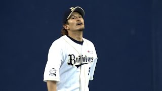 【プロ野球パ】坂口、クロスプレーはアウトならずも･･･直後に好プレーで挽回  2015/04/28 Bs-E