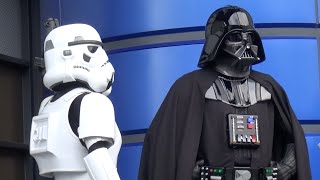 ダース・ベイダーDarth Vader、ディズニーランドで発見！スターウォーズも今はDisney