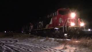 CN 3180 Leads CN 147 (LEM) South at Hubalta,Calgary AB. CN Three Hills Subdivision.