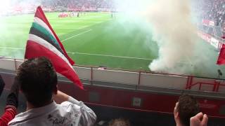 Twente - Ajax 2012 (Vuurwerk bij opkomst spelers)