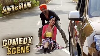 Akshay Kumar & Lara Dutta Funny Road Scene | Comedy Scene | Singh Is Bliing | Amy Jackson | HD