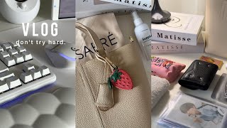 《 vlog 》 社会人オタクの日常ブイログ👜 MAISON de SABRÉ | オタ活グッズ | ジャニオタのバッグの中身