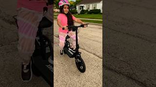 Riding my New GOTRAX Flex Electric Scooter 🛵!!😃😃❤️❤️#scooter #gotrax #fun #viral #family