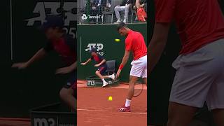It’s Easy To Lose Focus In Front Of Novak Djokovic…😳