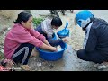 fish trapping skills how to catch giant carp by 2 orphans go to market sell daily life