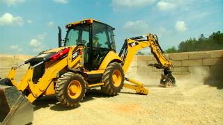 Cat® Vibratory Plate Compactor Work Tool Attachment at Work