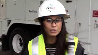 Windstorm causing damage, outages for Portland General Electric customers