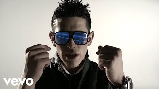 Dyland & Lenny - Pégate Más (Official Videoclip)