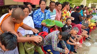 កោសក់​បួស​ - វត្ត​ឫស្សី​ក្រោក​ - ស្រុក​មង្គលបូរី​ - ខេត្ត​បន្ទាយមានជ័យ​​​ [ HONG KAKNIN ]