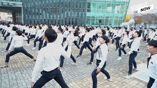 Enthusiastic cheering from 200 students for seniors taking college entrance exams in South Korea