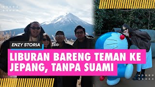 Potret Enzy Storia Liburan ke Jepang Tanpa Suami, Bersama Teman-Teman Ketemu Doraemon