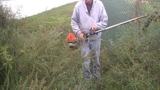 How to Whack Weeds - Exteme Weed Whacking