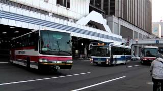 札幌駅バスターミナル　押し寄せるバスたち