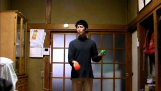 Two balls in one hand ～丟球教學～