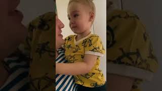 Поёт жена солдата #родина #video #песня #солдатыроссии